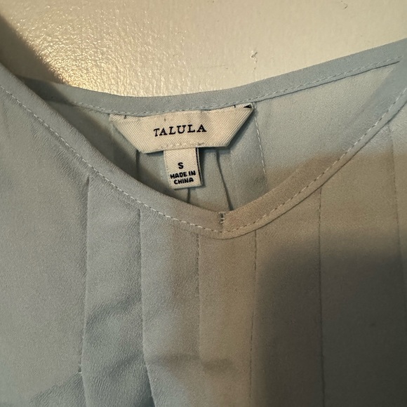 silk aritzia top - Picture 2 of 3